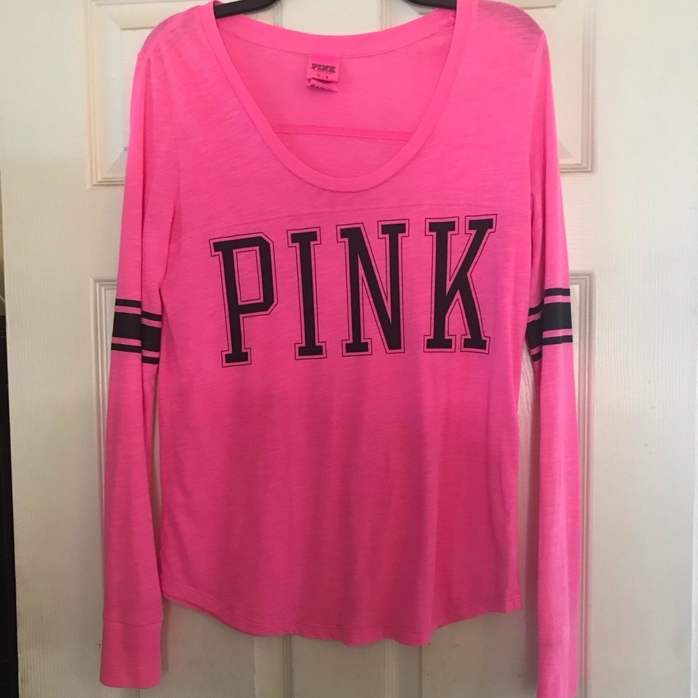 Victoria’s Secret / Pink Long Sleeve Hot Pink Top